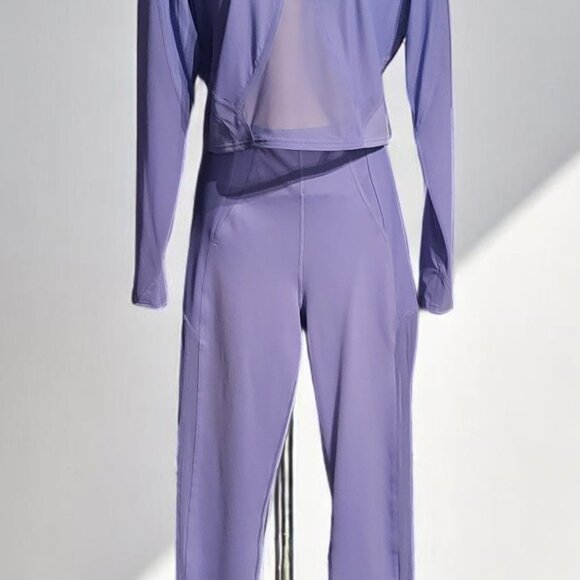 LuluLemon Two Piece Set NWOT - Picture 3 of 4